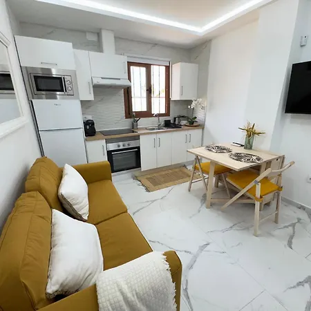 Cozy With Wi-fi Апартаменты *